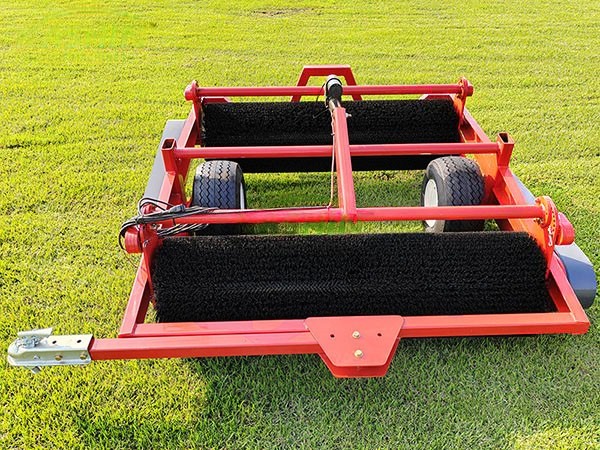 Turf Brush - Turf Grooming Brush - Razorbill